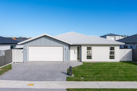 Photo of property in 10 Cassin Place, Taradale, Napier, 4112