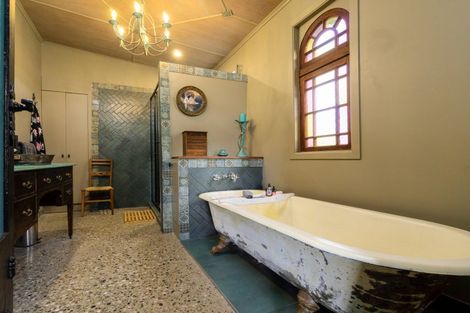 Photo of property in 454 Letts Gully Road, Letts Gully, Alexandra, 9393