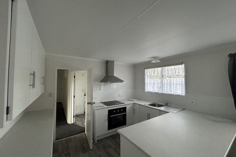 Photo of property in 36 Saint Annes Street, Levin, 5510