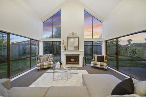 Photo of property in 1 Fencotie Place, Northpark, Auckland, 2013