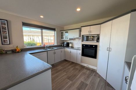 Photo of property in 75 Taumaihi Street, Bulls, 4818