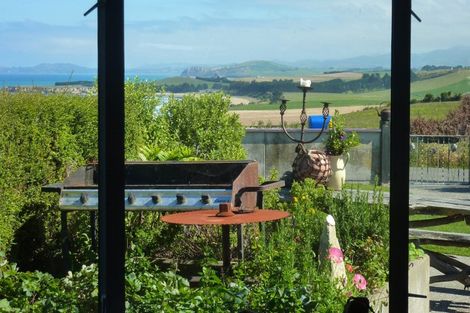 Photo of property in 40 Magdala Street, Kakanui, Oamaru, 9495