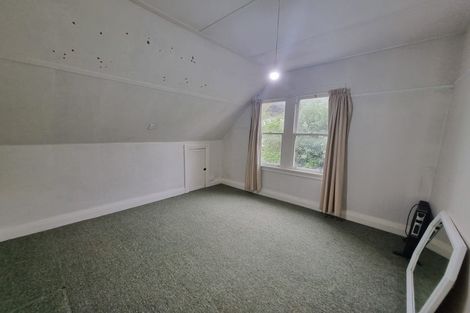 Photo of property in 19 Constitution Street, Dunedin Central, Dunedin, 9016