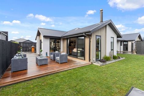 Photo of property in 118 Georgina Street, Marshland, Christchurch, 8083