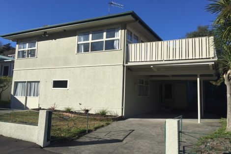 Photo of property in 23 Coote Road, Bluff Hill, Napier, 4110