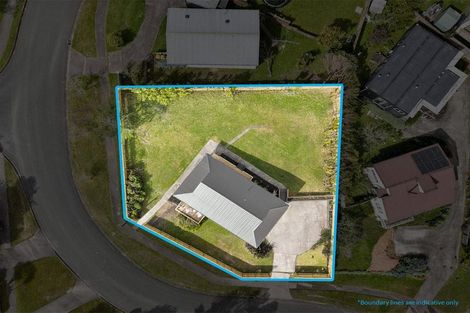 Photo of property in 6 Crosby Road, West Harbour, Auckland, 0618