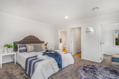 Photo of property in 18 Mews Place, Forest Lake, Hamilton, 3200