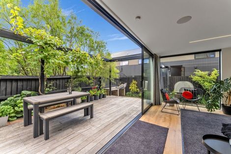 Photo of property in 53a Edward Avenue, Edgeware, Christchurch, 8013