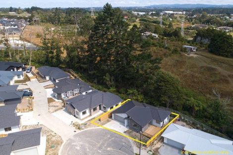 Photo of property in 4 Piccolo Court, Kumeu, 0810