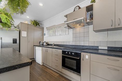 Photo of property in 55 Government Road, Raglan, 3225