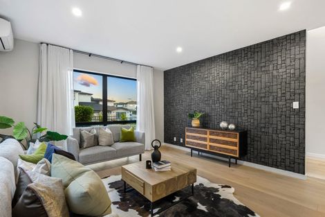 Photo of property in 55 Godfrey Drive, Orewa, 0931