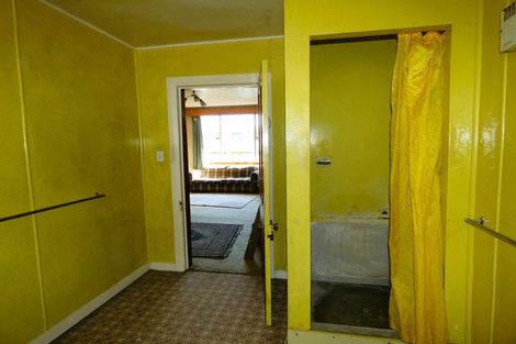 Photo of property in 159 Romilly Street, Westport, 7825