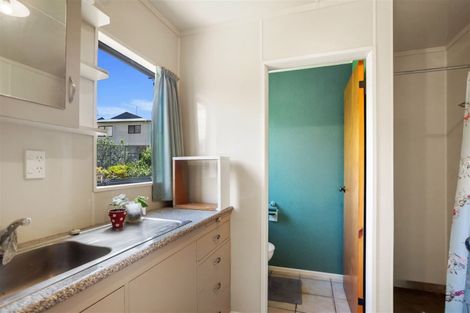 Photo of property in 11 Pohutukawa Drive, Athenree, Katikati, 3177