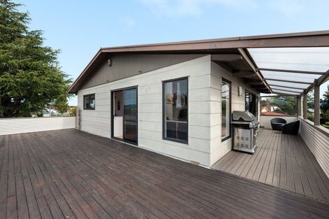 Photo of property in 1 Cambridge Road, Judea, Tauranga, 3110