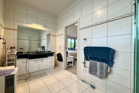 Photo of property in 3 Terry Smyth Drive, Kumeu, 0892