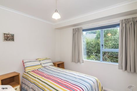 Photo of property in 320 Te Moana Road, Waikanae, 5036