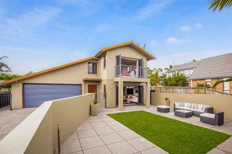 Photo of property in 48a Picasso Drive, West Harbour, Auckland, 0618