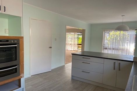Photo of property in 13 Park Estate Road, Rosehill, Papakura, 2113