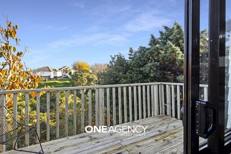 Photo of property in 22 Morere Street, Titahi Bay, Porirua, 5022