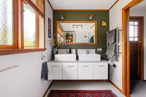 Photo of property in 2 Murray Street, Leamington, Cambridge, 3432