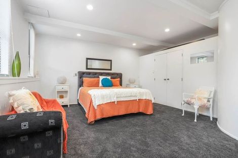 Photo of property in 43 Vintage Drive, Henderson, Auckland, 0612