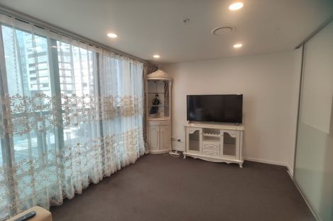 Photo of property in Albany Gardens, 35 Masons Road, Oteha, Auckland, 0632