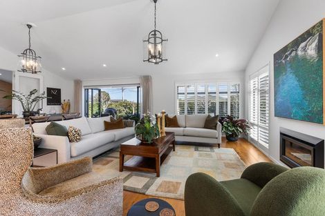 Photo of property in 1 Tupare Place, Highlands Park, New Plymouth, 4312