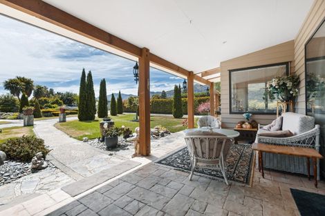 Photo of property in 55 Loach Road, Hawea Flat, Wanaka, 9382
