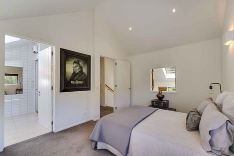 Photo of property in 6 Chartres Lane, Arrowtown, 9302