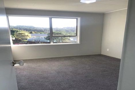 Photo of property in 13 Spinella Drive, Bayview, Auckland, 0629