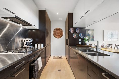 Photo of property in Chews Lane Apartments, 16c/9 Chews Lane, Wellington Central, Wellington, 6011