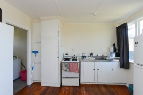 Photo of property in 419-421 Kotuku Street, Camberley, Hastings, 4120