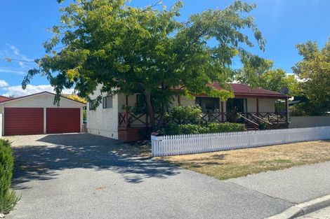 Photo of property in 21 Antrim Street, Cromwell, 9310