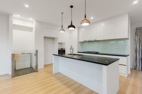 Photo of property in 16 Moki Place, Long Bay, Auckland, 0630