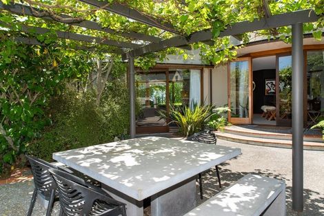 Photo of property in 124 Puketitiri Road, Poraiti, Napier, 4182