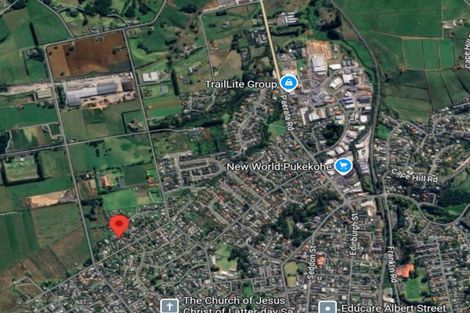 Photo of property in 8b Frank Hewitt Street, Pukekohe, 2120