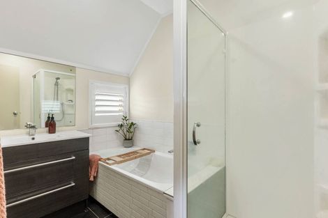Photo of property in 1/21 Clovelly Road, Bucklands Beach, Auckland, 2012