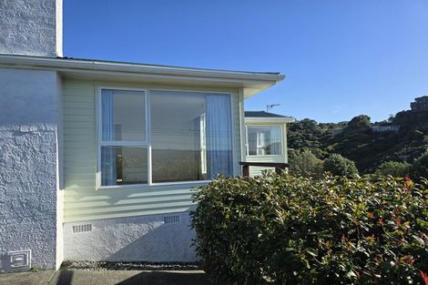 Photo of property in 2 View Road, Houghton Bay, Wellington, 6023