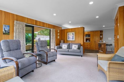 Photo of property in 13a Bowen Street, Cambridge, 3434