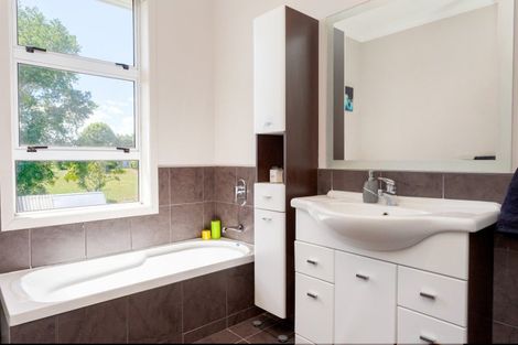 Photo of property in 21 Tapapa West Road, Tapapa, Tirau, 3485