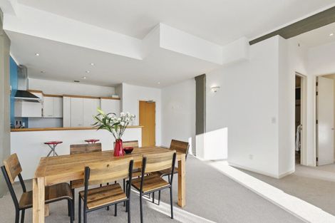 Photo of property in 12/37 Majoribanks Street, Mount Victoria, Wellington, 6011