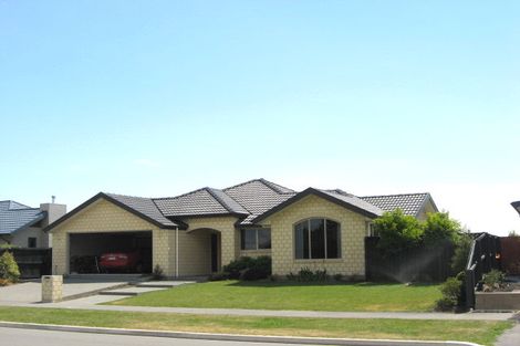 Photo of property in 14 Bottle Lake Drive, Parklands, Christchurch, 8083
