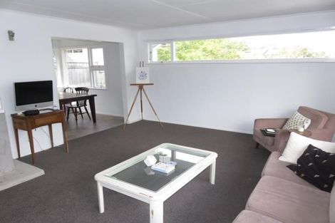 Photo of property in 19 Mclellan Street, Tawa, Wellington, 5028