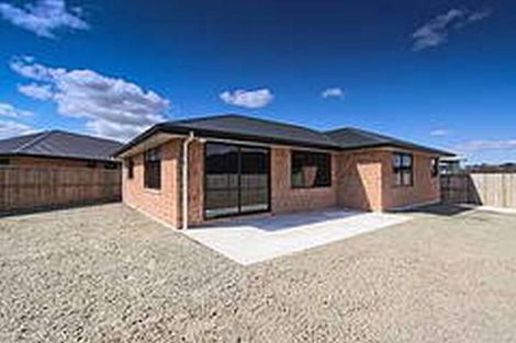 Photo of property in 16 Edward Street, Grandview Heights, Hamilton, 3200