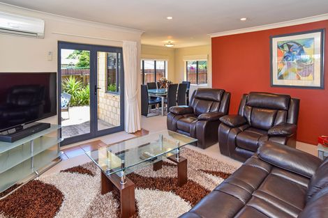 Photo of property in 548a Weymouth Road, Weymouth, Auckland, 2103