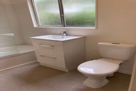 Photo of property in 9 Oldham Way, Crofton Downs, Wellington, 6035