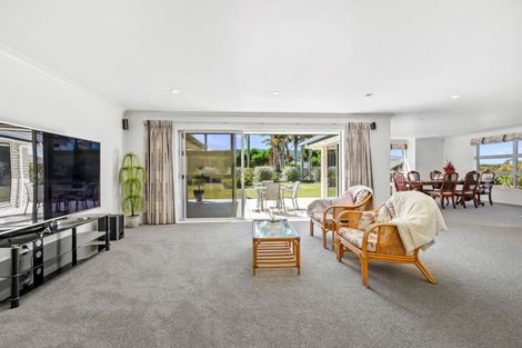 Photo of property in 2 Heritage Way, Maunu, Whangarei, 0110