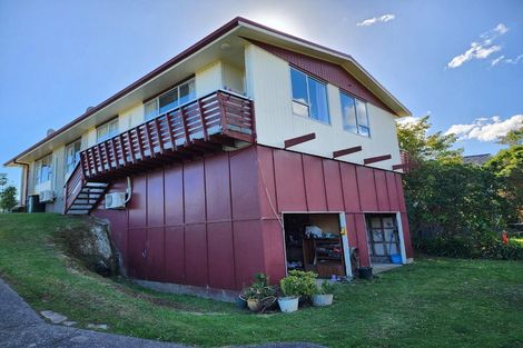 Photo of property in 24 Cedar Street, Maungaraki, Lower Hutt, 5010