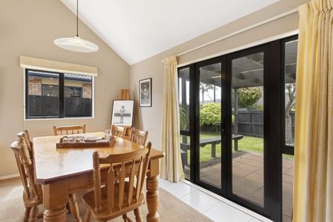 Photo of property in 15 Blairgowrie Place, Rototuna North, Hamilton, 3210