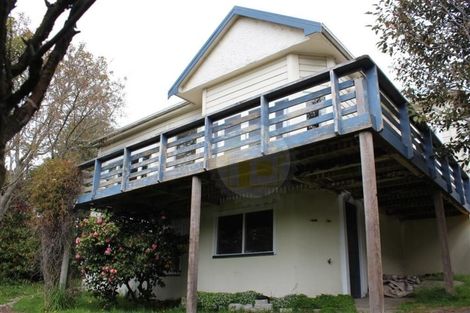 Photo of property in 82 Hazelhurst Pass, Caversham, Dunedin, 9012